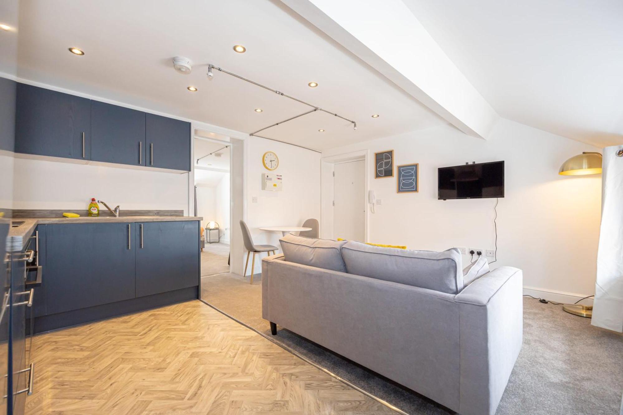 Beautiful 1 Bed 20Mins To Central Manchester Болтон Экстерьер фото