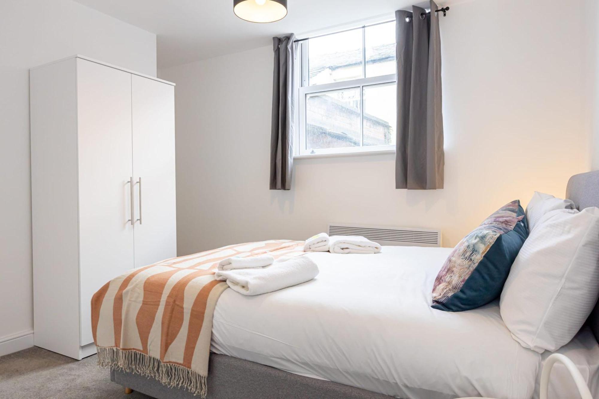 Beautiful 1 Bed 20Mins To Central Manchester Болтон Экстерьер фото